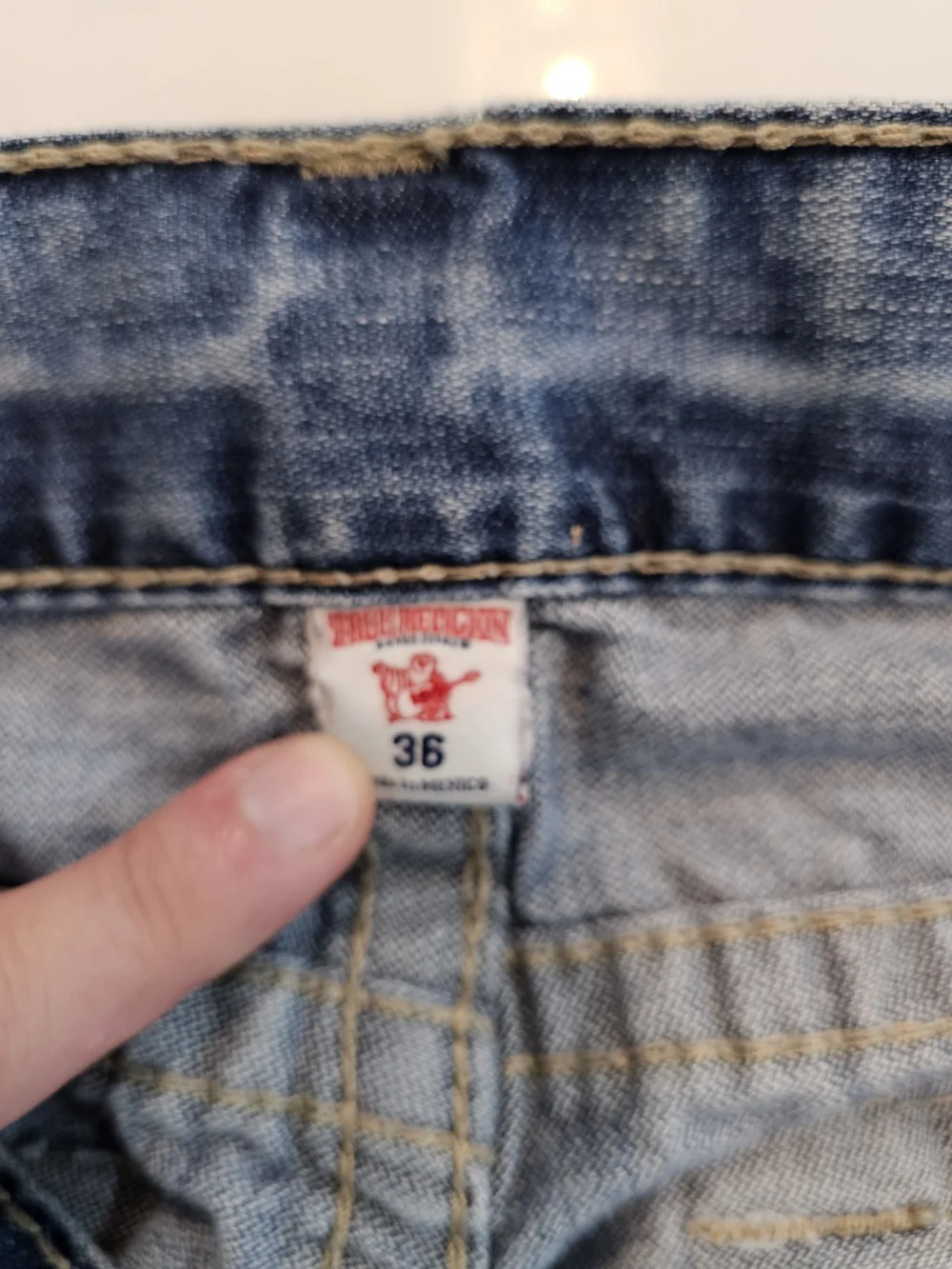 True Religion Men's Distressed Blue Slim Straight Jeans 36 Waist 32-34 Length